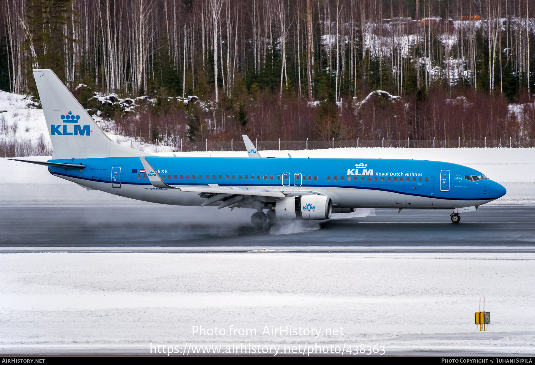 Aircraft Photo of PH-BXB | Boeing 737-8K2 | KLM - Royal Dutch Airlines | AirHistory.net #438363