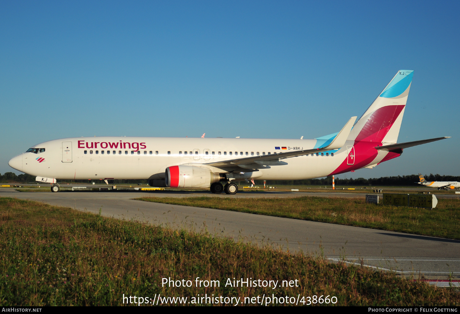 Aircraft Photo of D-ABKJ | Boeing 737-86J | Eurowings | AirHistory.net #438660