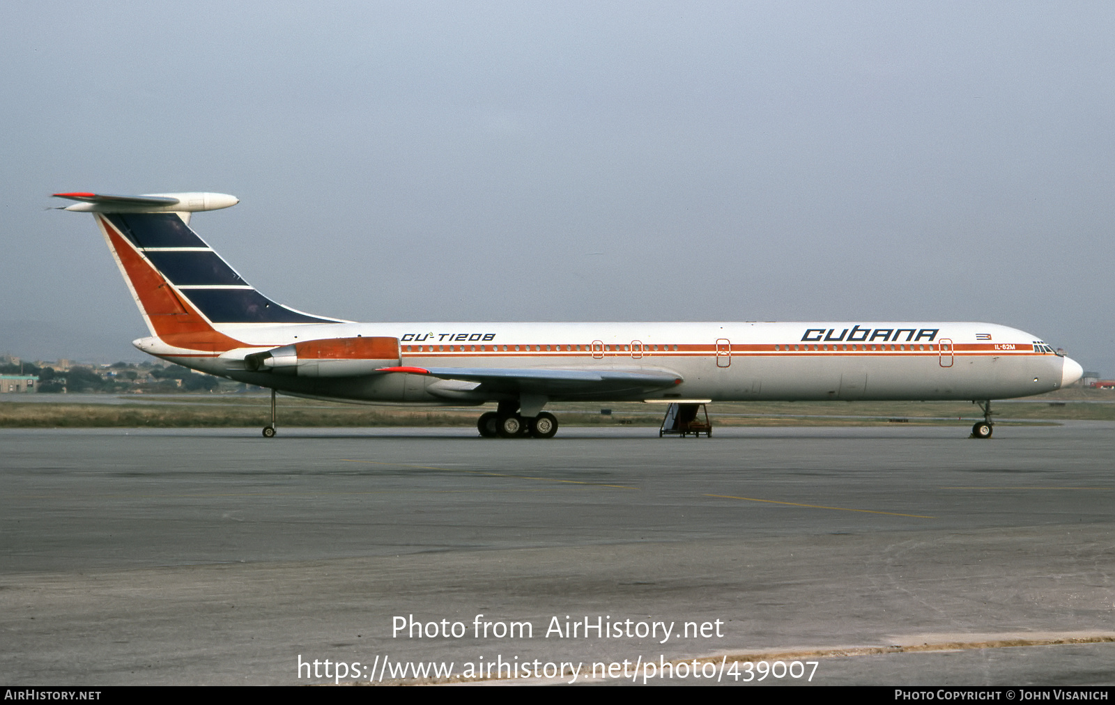 Aircraft Photo of CU-T1208 | Ilyushin Il-62M | Cubana | AirHistory.net #439007