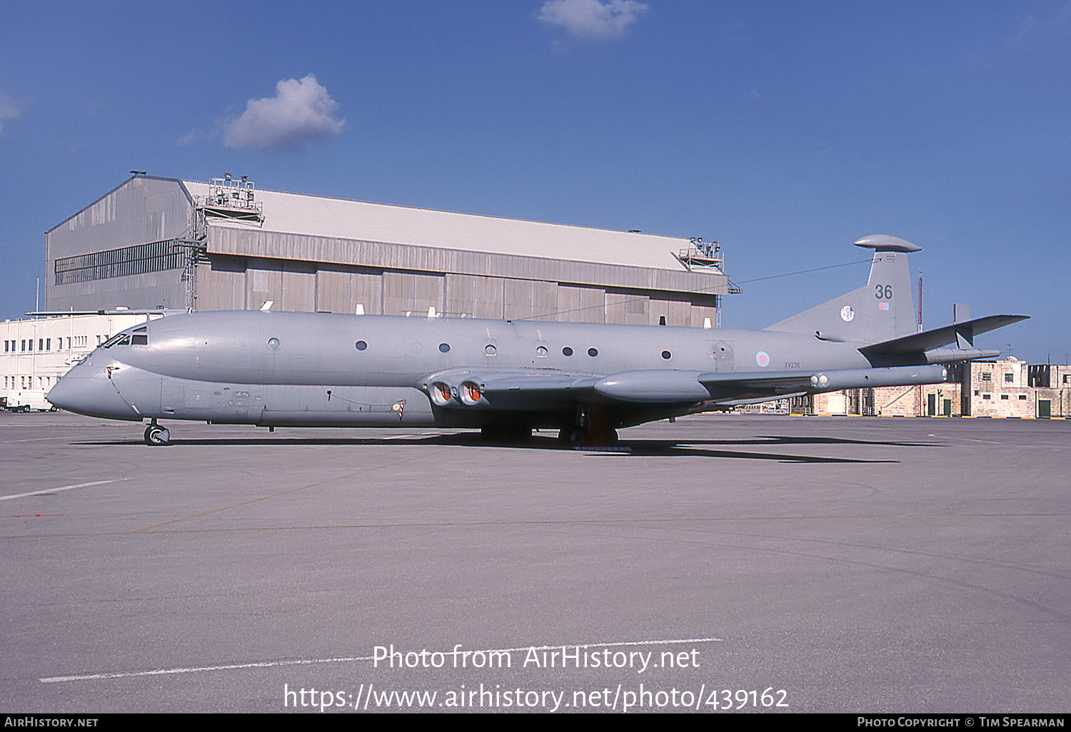 Aircraft Photo of XV236 | Hawker Siddeley HS-801 Nimrod MR.2P | UK - Air Force | AirHistory.net #439162