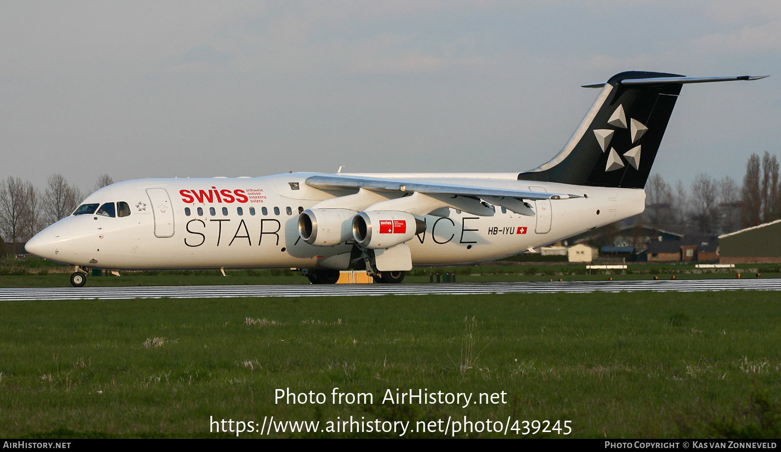 Aircraft Photo of HB-IYU | British Aerospace BAe-146-100 | Swiss International Air Lines | AirHistory.net #439245