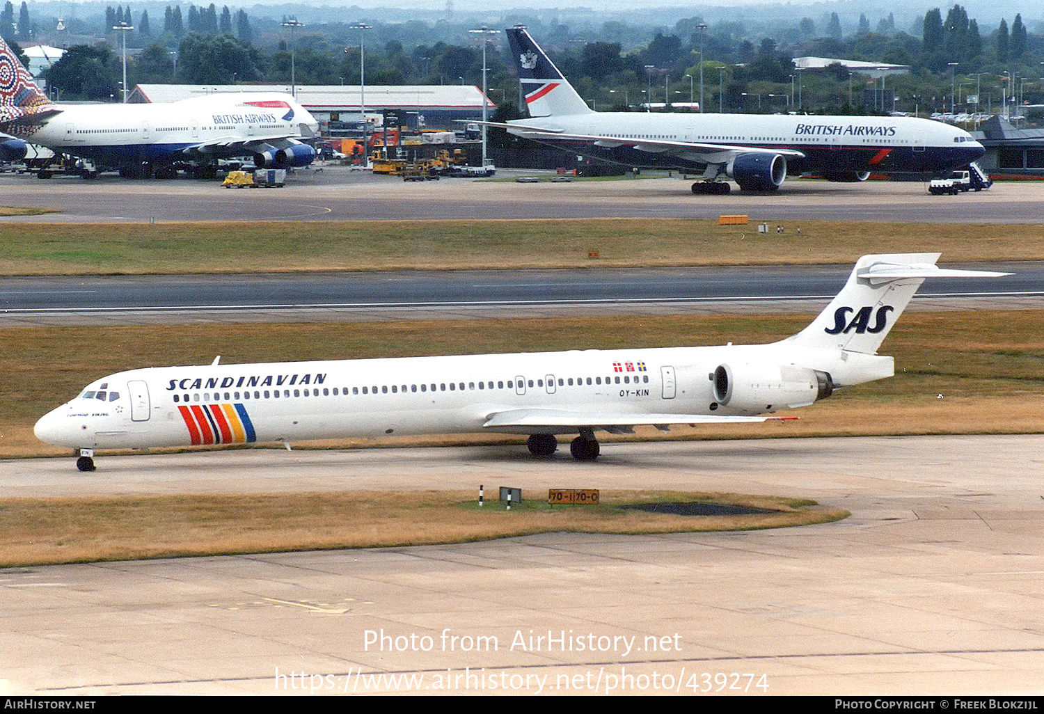 Aircraft Photo of OY-KIN | McDonnell Douglas MD-90-30 | Scandinavian Airlines - SAS | AirHistory.net #439274