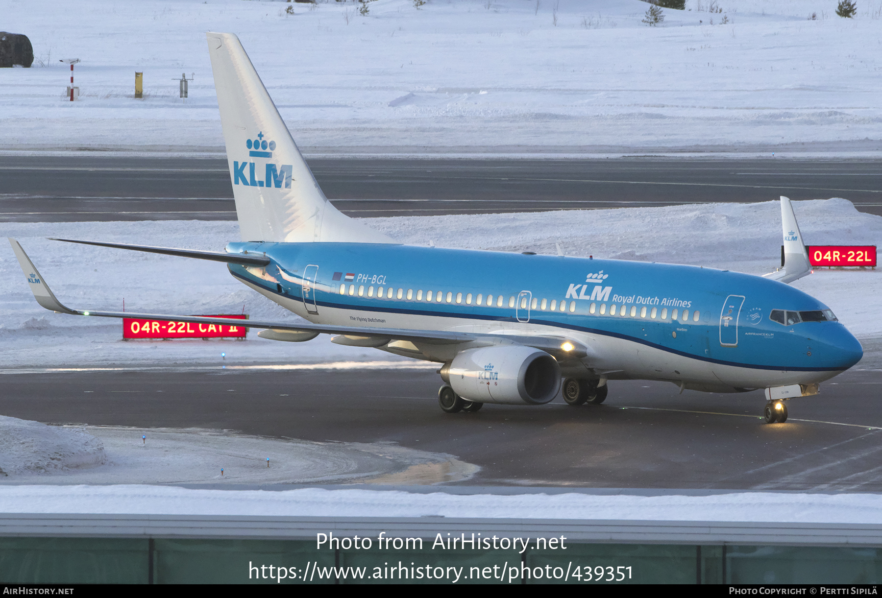 Aircraft Photo of PH-BGL | Boeing 737-7K2 | KLM - Royal Dutch Airlines | AirHistory.net #439351