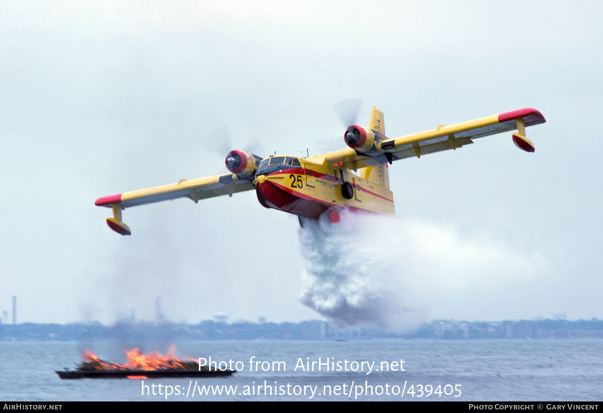 Aircraft Photo of C-FTXB | Canadair CL-215-I (CL-215-1A10) | Gouvernement du Québec | AirHistory.net #439405