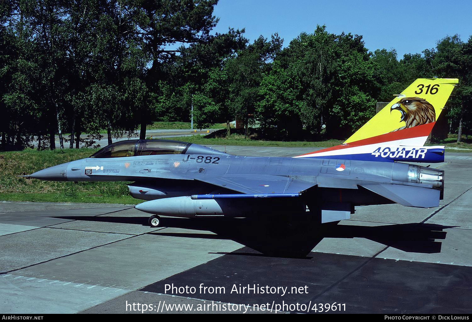 Aircraft Photo of J-882 | General Dynamics F-16B Fighting Falcon | Netherlands - Air Force | AirHistory.net #439611