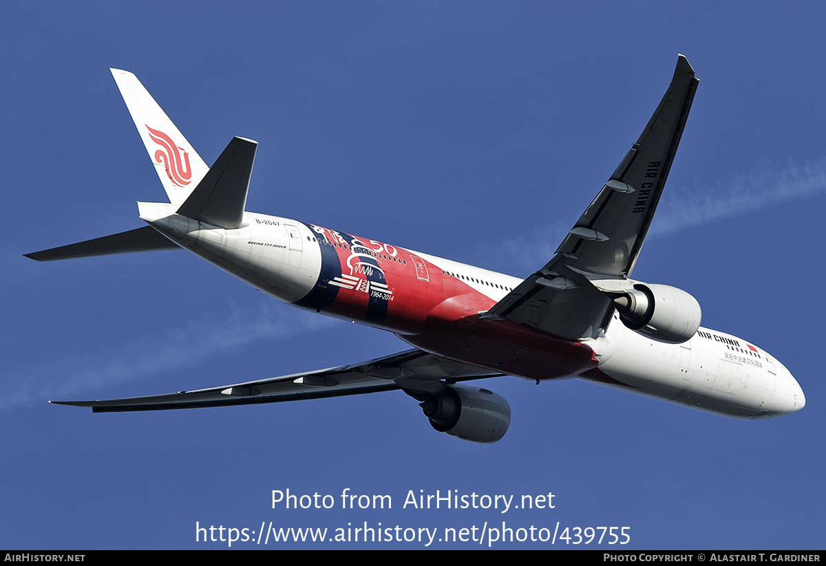 Aircraft Photo of B-2047 | Boeing 777-39L/ER | Air China | AirHistory.net #439755