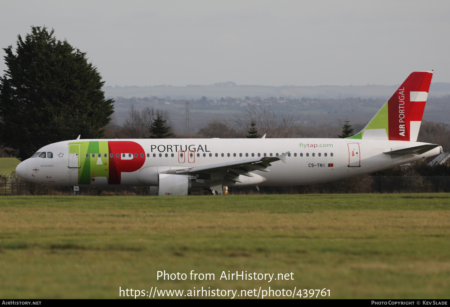 Aircraft Photo of CS-TNI | Airbus A320-214 | TAP Air Portugal | AirHistory.net #439761