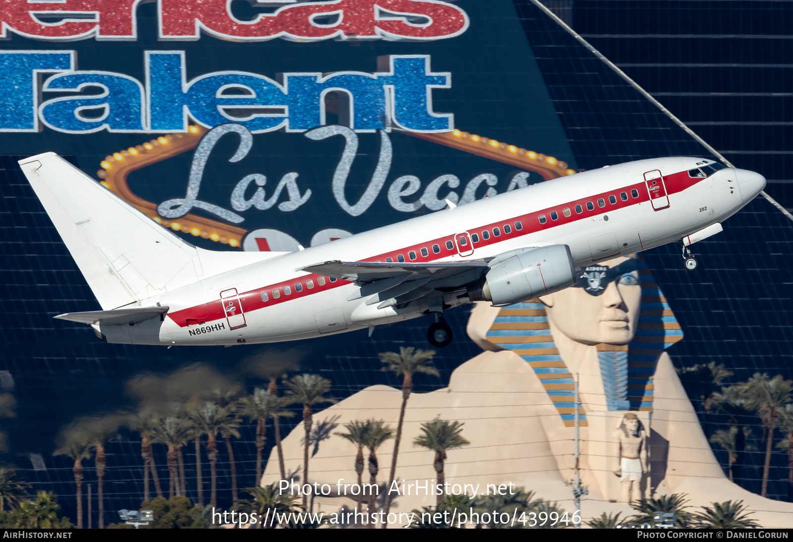 Aircraft Photo of N869HH | Boeing 737-66N | AirHistory.net #439946