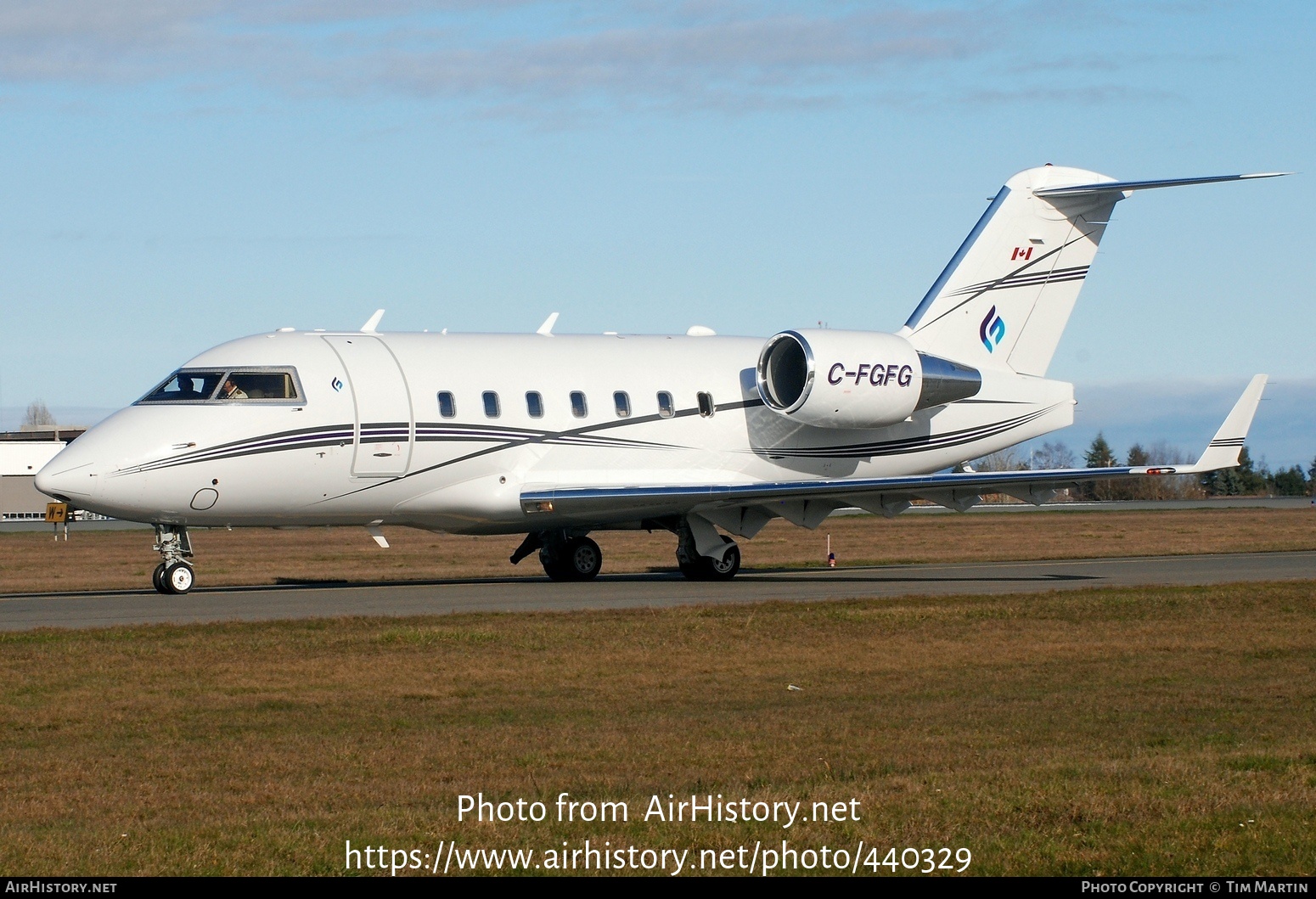 Aircraft Photo of C-FGFG | Bombardier Challenger 604 (CL-600-2B16) | Skyservice Business Aviation | AirHistory.net #440329