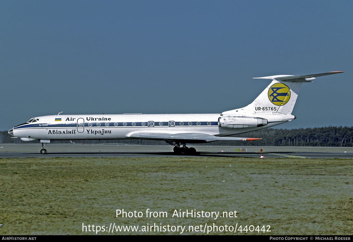 Aircraft Photo of UR-65765 | Tupolev Tu-134A | Air Ukraine | AirHistory.net #440442