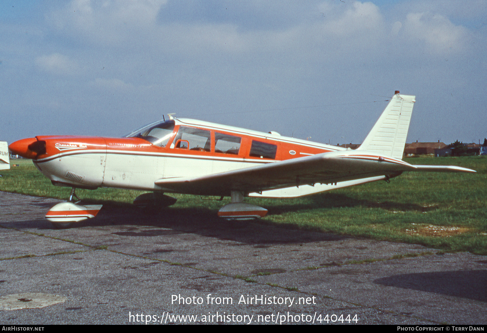 Aircraft Photo of G-ATRW | Piper PA-32-260 Cherokee Six | AirHistory.net #440444