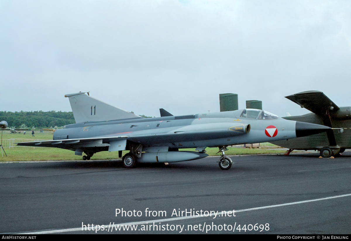 Aircraft Photo of 11 | Saab J35Oe Draken | Austria - Air Force | AirHistory.net #440698