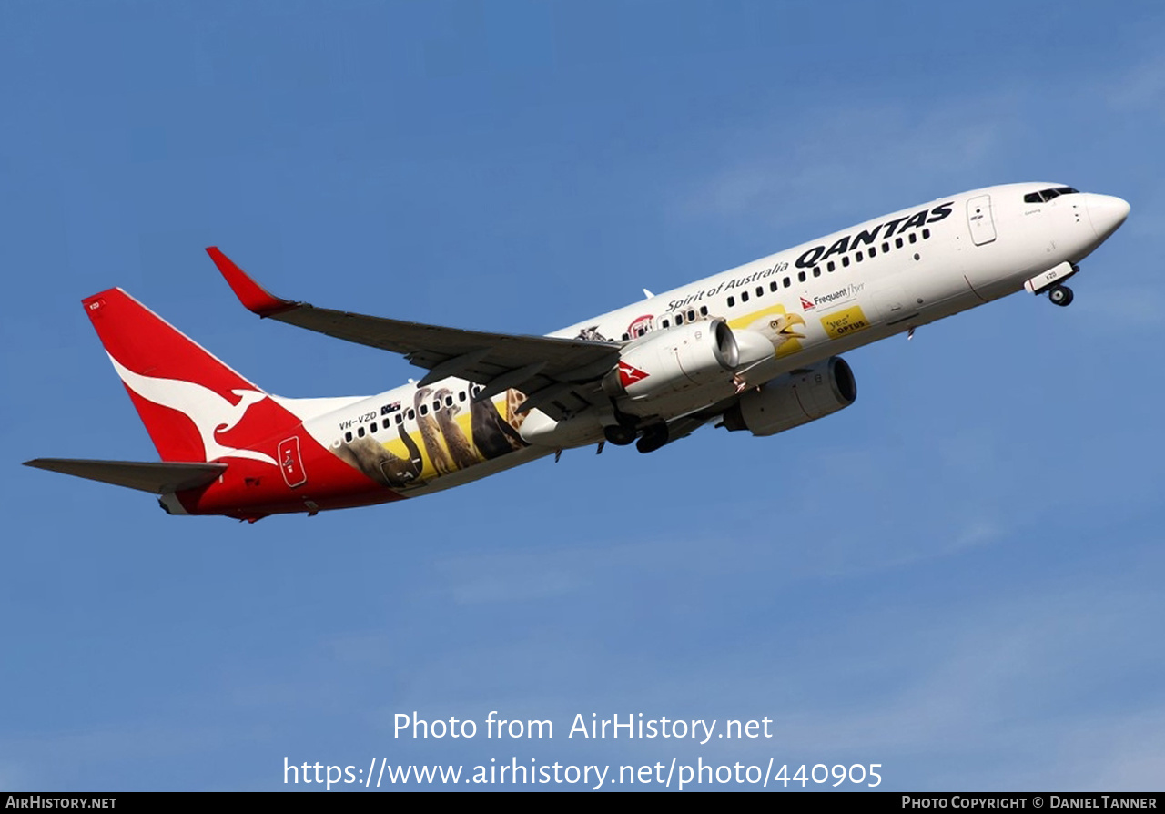 Aircraft Photo of VH-VZD | Boeing 737-838 | Qantas | AirHistory.net #440905