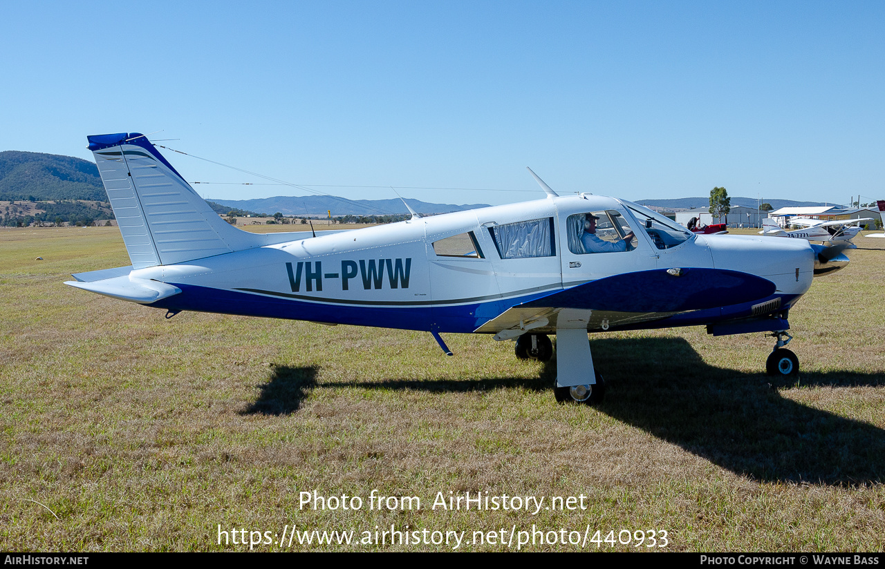 Aircraft Photo of VH-PWW | Piper PA-28R-180 Cherokee Arrow | AirHistory.net #440933