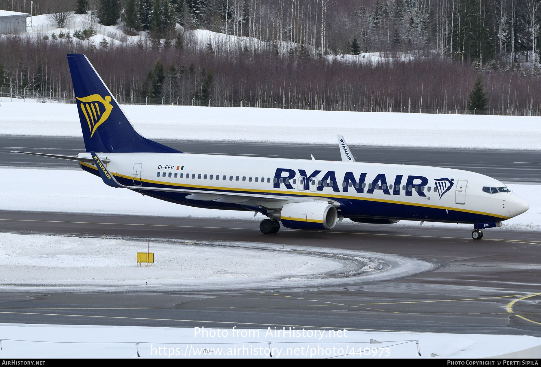 Aircraft Photo of EI-EFC | Boeing 737-8AS | Ryanair | AirHistory.net #440973