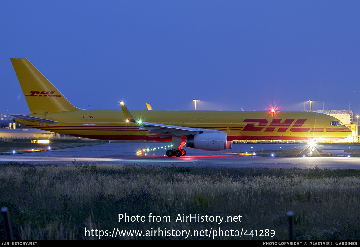 Aircraft Photo of G-DHKT | Boeing 757-223(PCF) | DHL International | AirHistory.net #441289