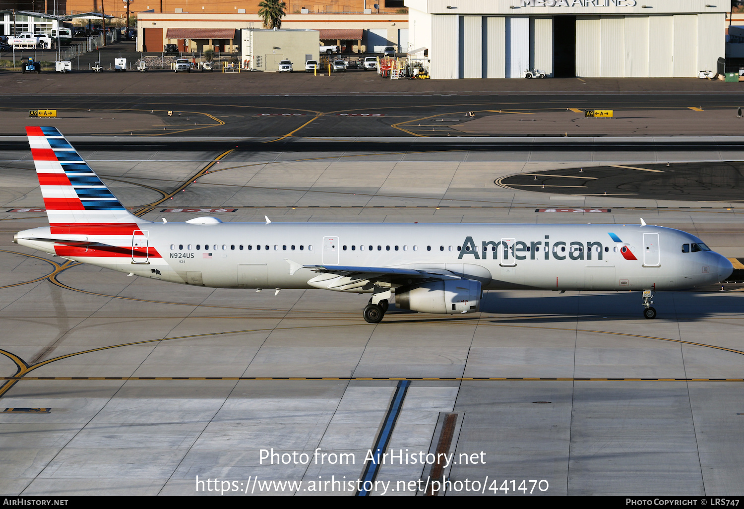 Aircraft Photo of N924US | Airbus A321-231 | American Airlines | AirHistory.net #441470