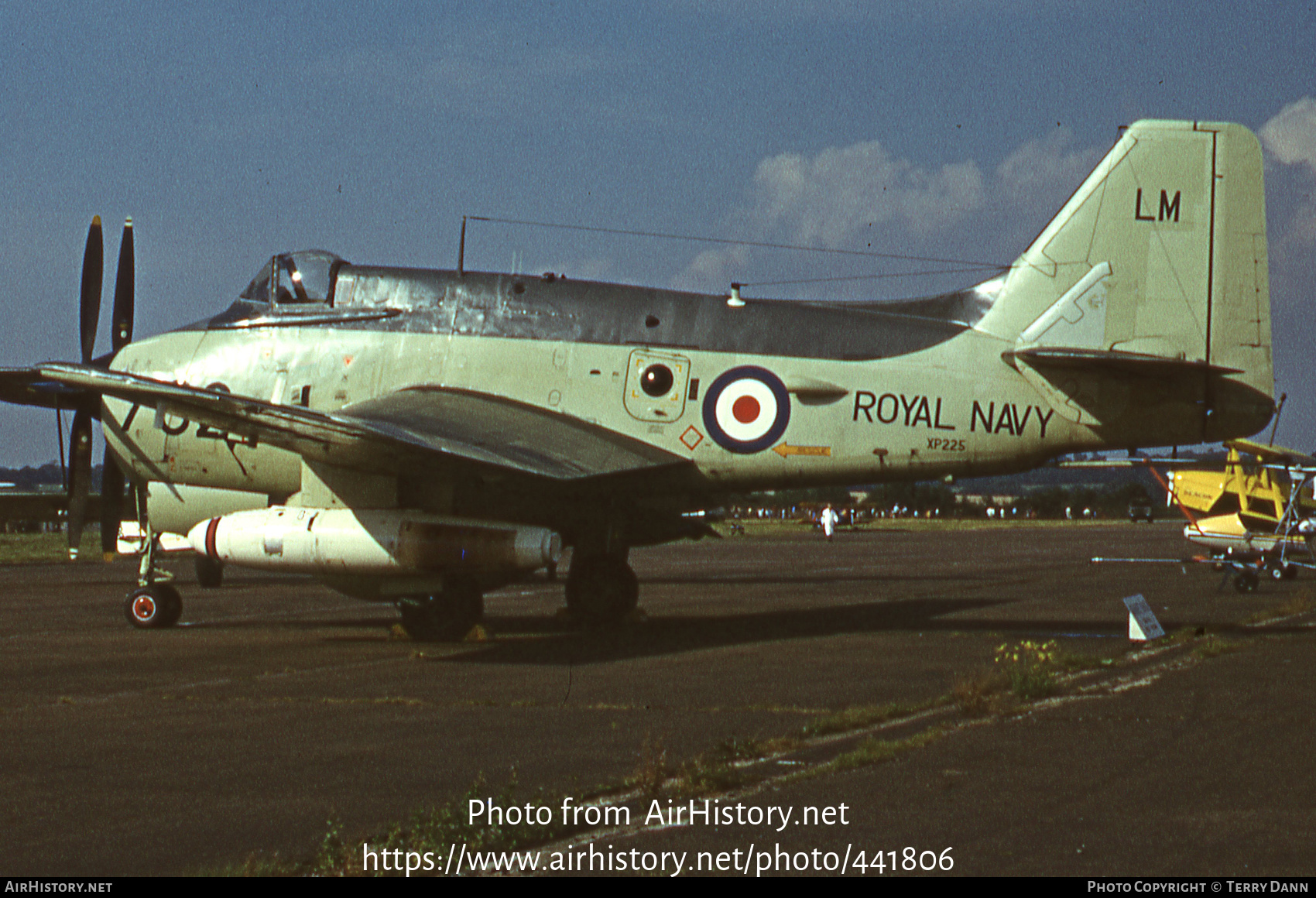 Aircraft Photo of XP225 | Fairey Gannet AEW.3 | UK - Navy | AirHistory.net #441806