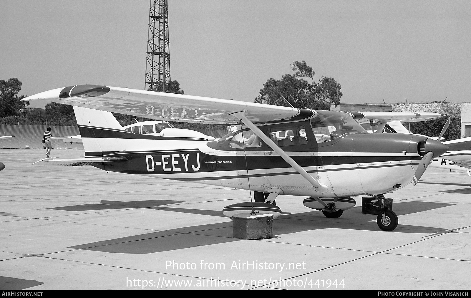 Aircraft Photo of D-EEYJ | Reims FR172H Reims Rocket | AirHistory.net #441944