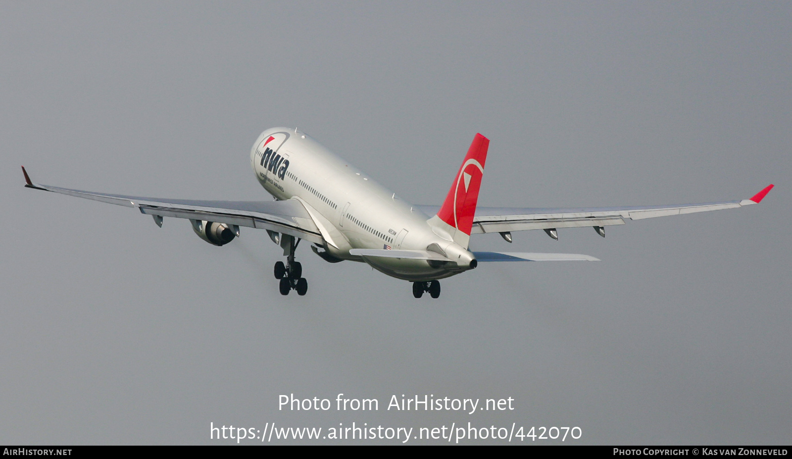 Aircraft Photo of N853NW | Airbus A330-223 | Northwest Airlines | AirHistory.net #442070