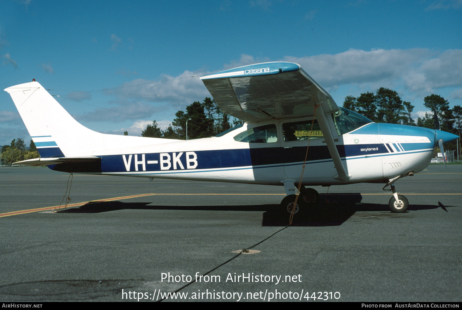 Aircraft Photo of VH-BKB | Cessna 182Q Skylane | AirHistory.net #442310