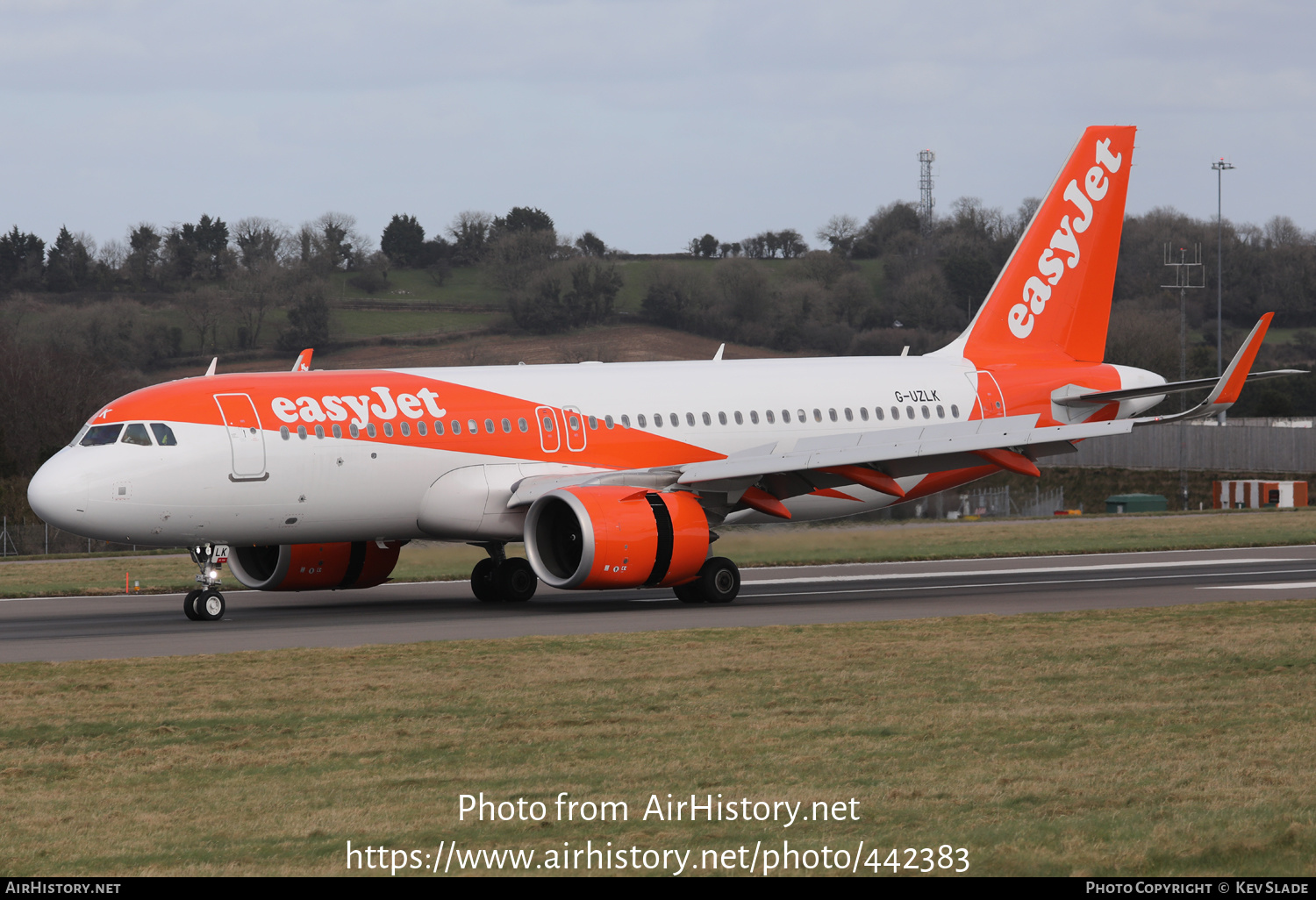 Aircraft Photo of G-UZLK | Airbus A320-251N | AirHistory.net #442383