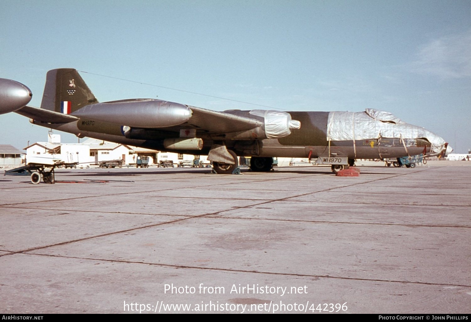 Aircraft Photo of WH970 | English Electric Canberra B15 | UK - Air Force | AirHistory.net #442396