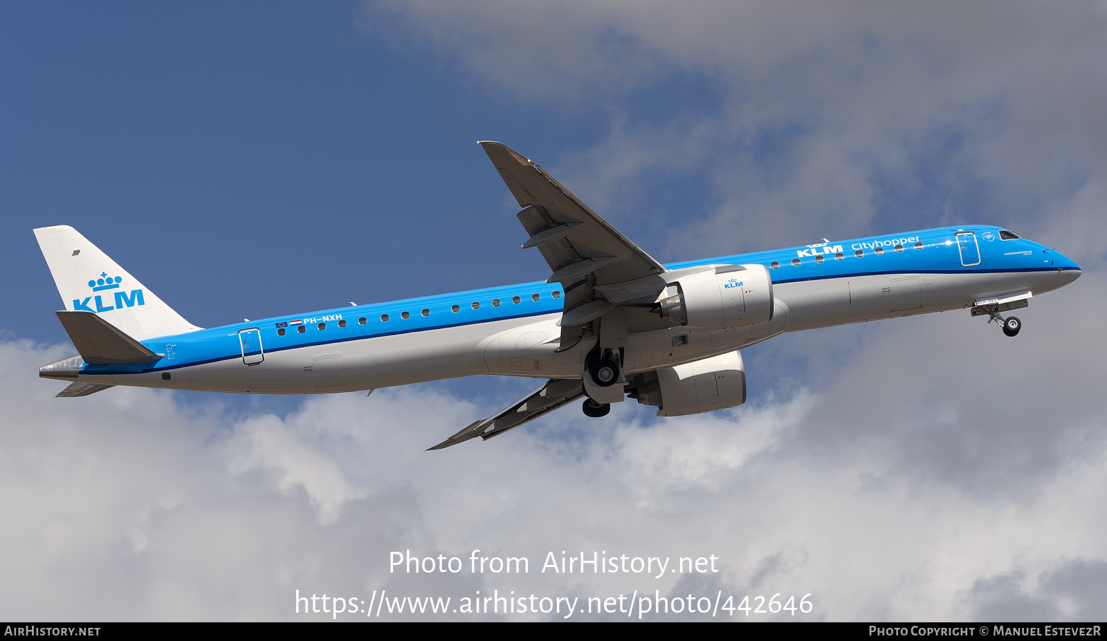 Aircraft Photo of PH-NXH | Embraer 195-E2 (ERJ-190-400) | KLM Cityhopper | AirHistory.net #442646