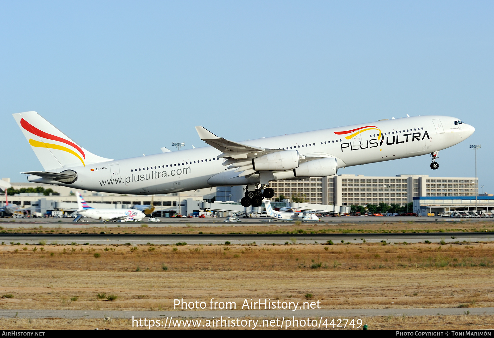 Aircraft Photo of EC-MFA | Airbus A340-313X | Plus Ultra Líneas Aéreas | AirHistory.net #442749