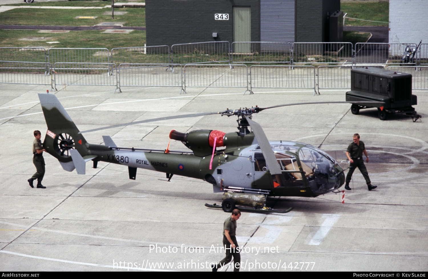 Aircraft Photo of XX380 | Aerospatiale SA-341B Gazelle AH1 | UK - Marines | AirHistory.net #442777