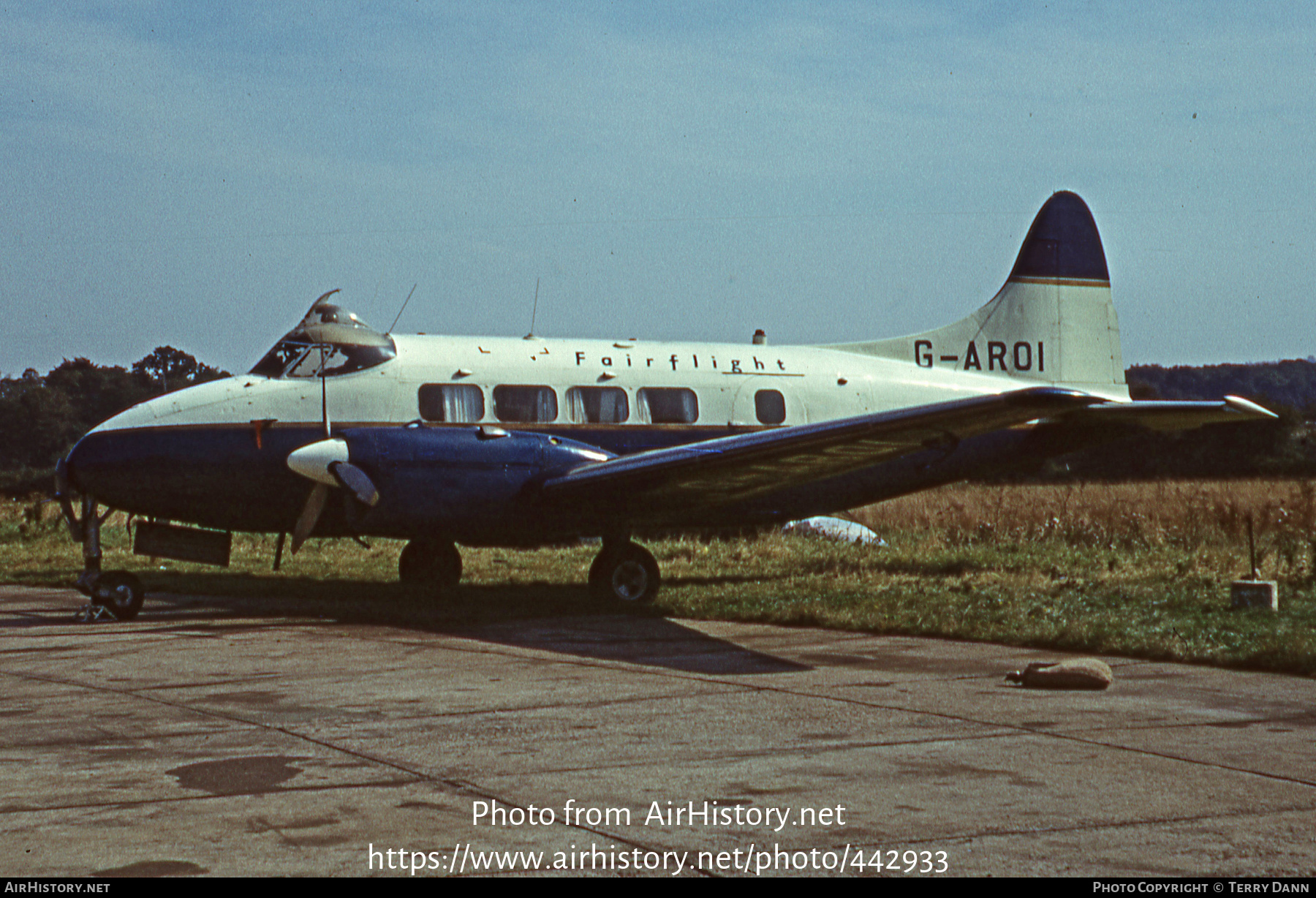 Aircraft Photo of G-AROI | De Havilland D.H. 104 Dove 5 | Fairflight | AirHistory.net #442933