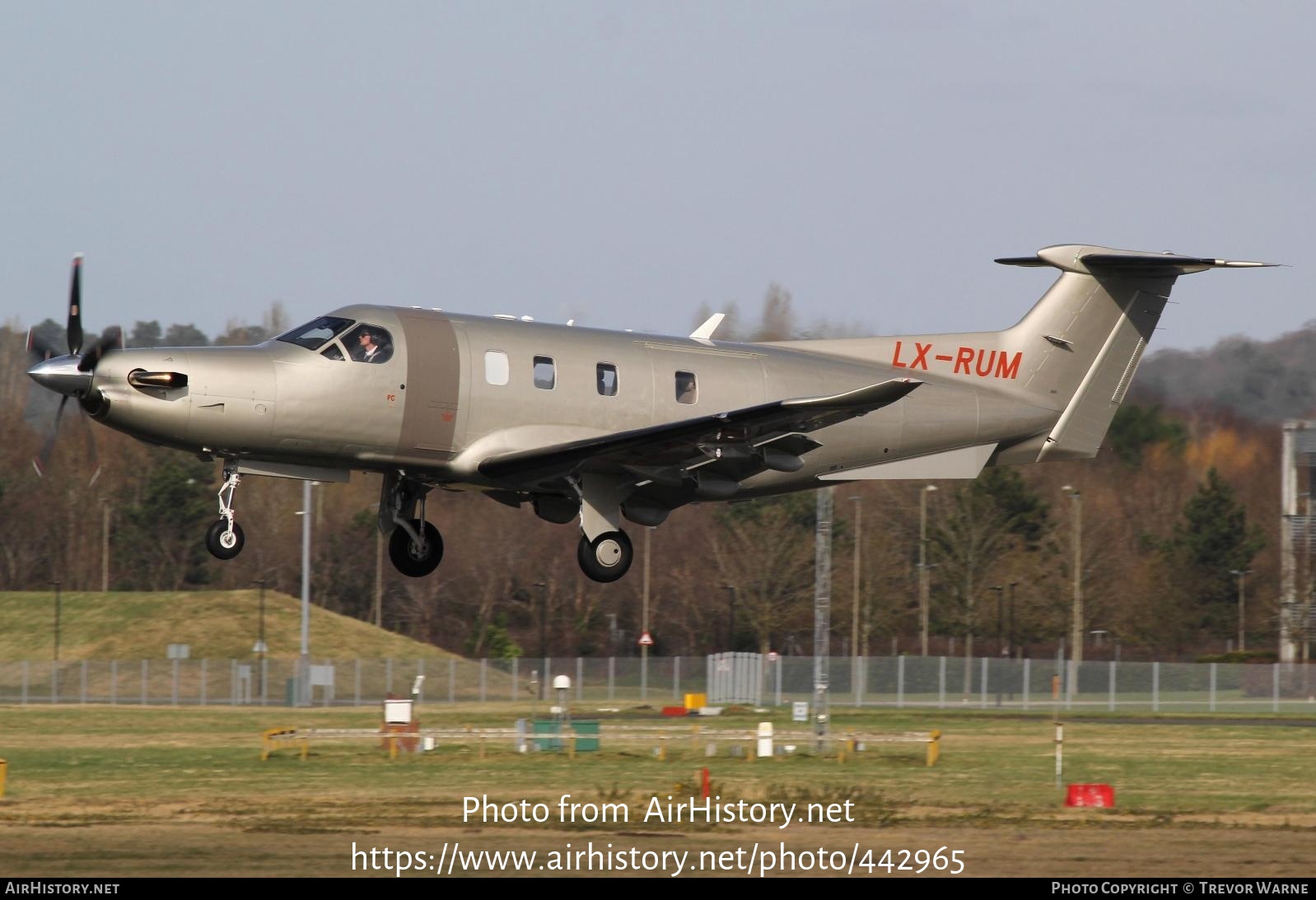 Aircraft Photo of LX-RUM | Pilatus PC-12NGX (PC-12/47E) | AirHistory.net #442965