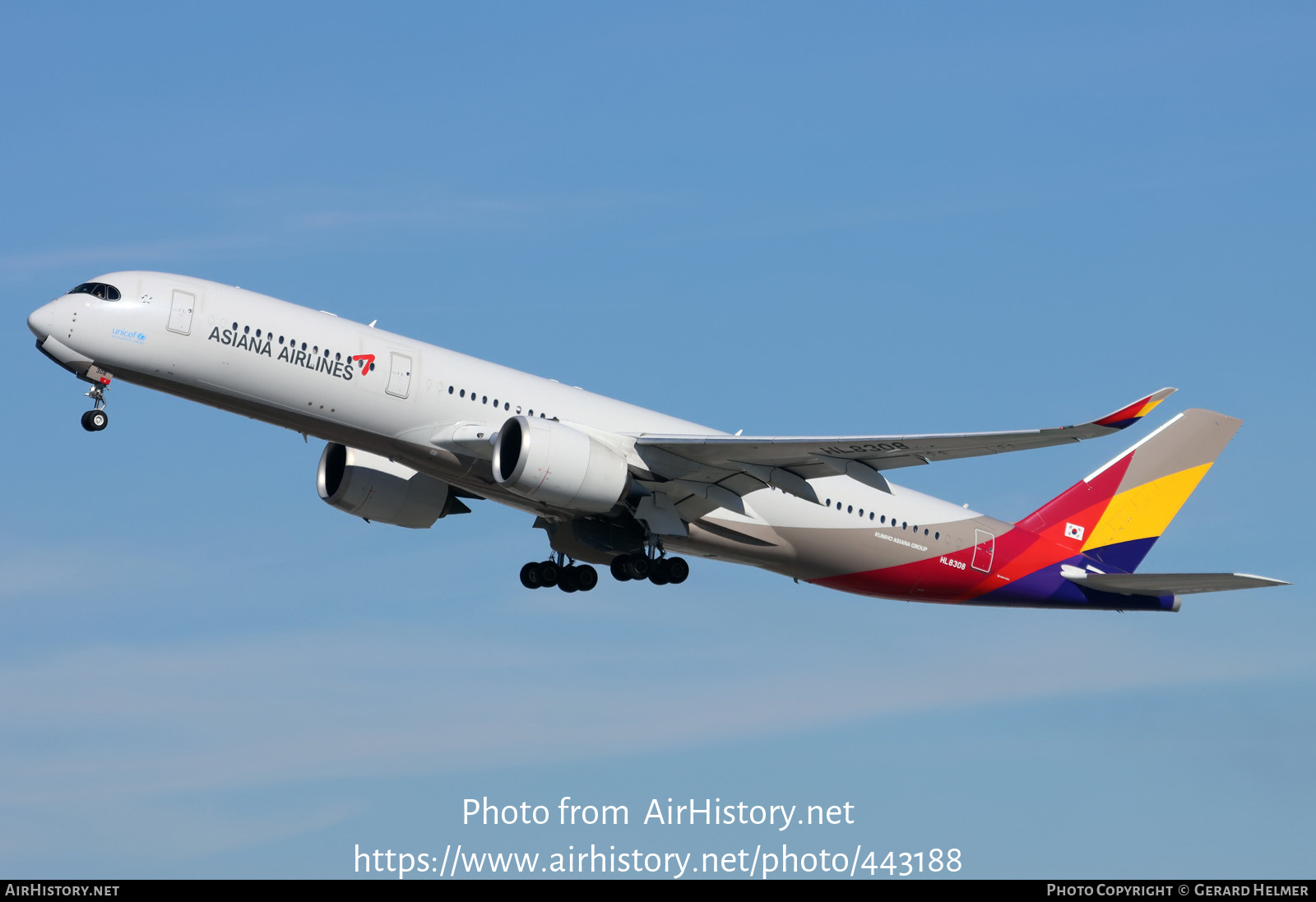 Aircraft Photo of HL8308 | Airbus A350-941 | Asiana Airlines | AirHistory.net #443188