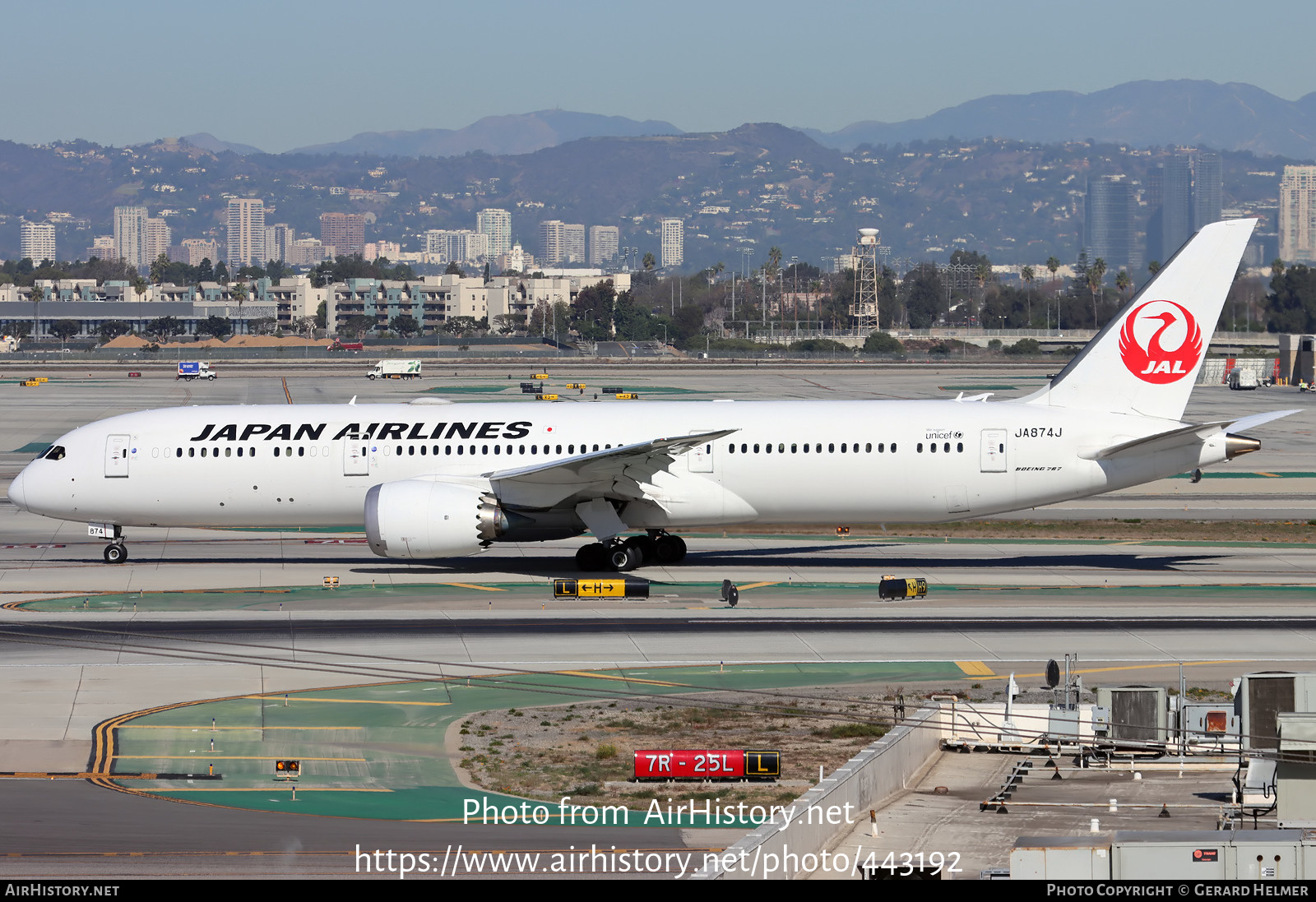 Aircraft Photo of JA874J | Boeing 787-9 Dreamliner | Japan Airlines - JAL | AirHistory.net #443192