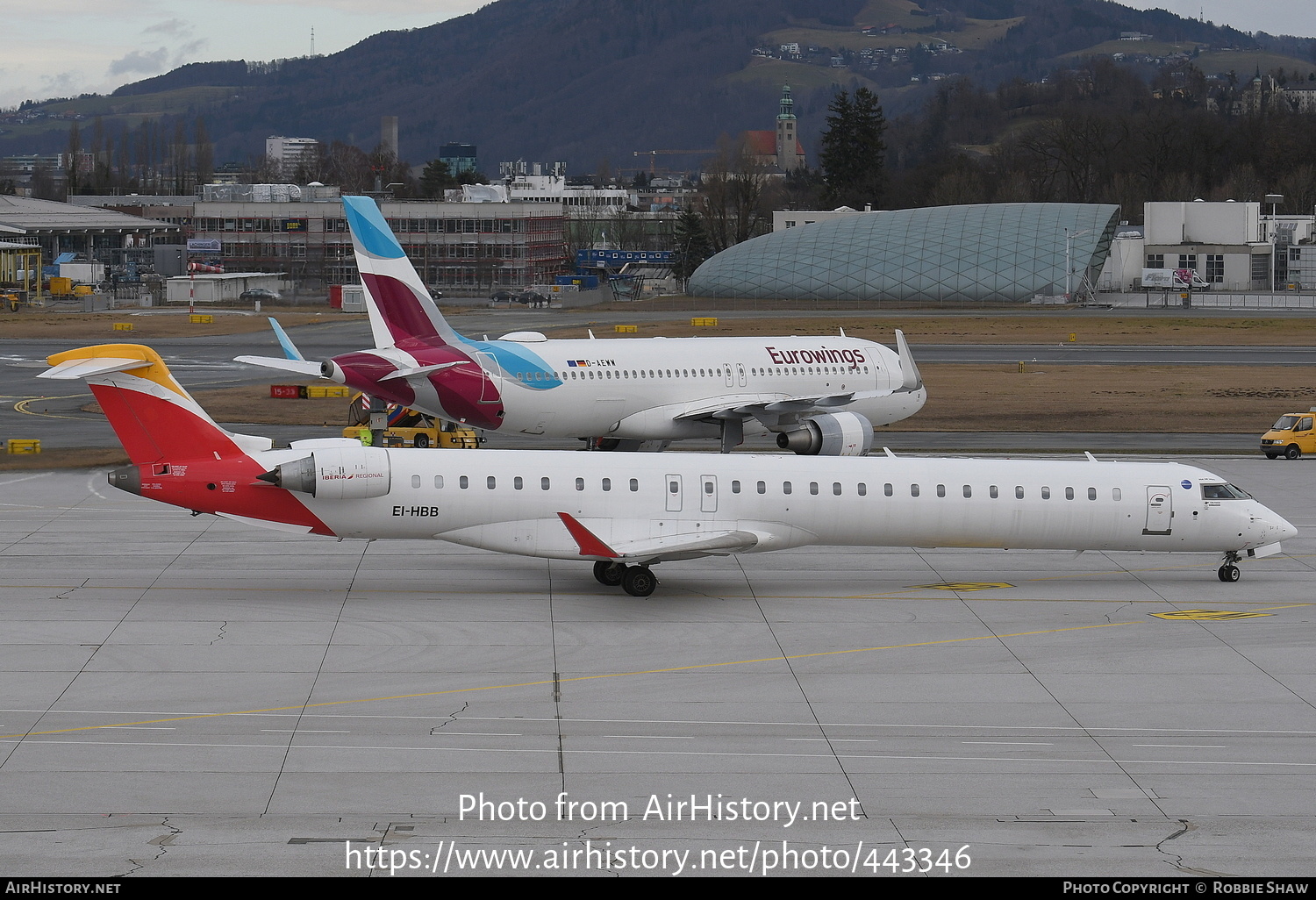 Aircraft Photo of EI-HBB | Bombardier CRJ-1000 (CL-600-2E25) | AirHistory.net #443346