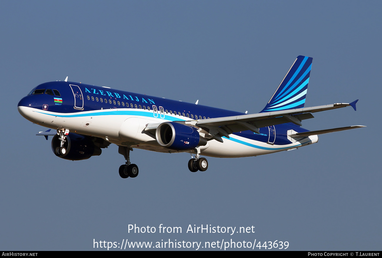 Aircraft Photo of 4K-AI07 | Airbus A320-214 | Azerbaijan Airlines - AZAL - AHY | AirHistory.net #443639