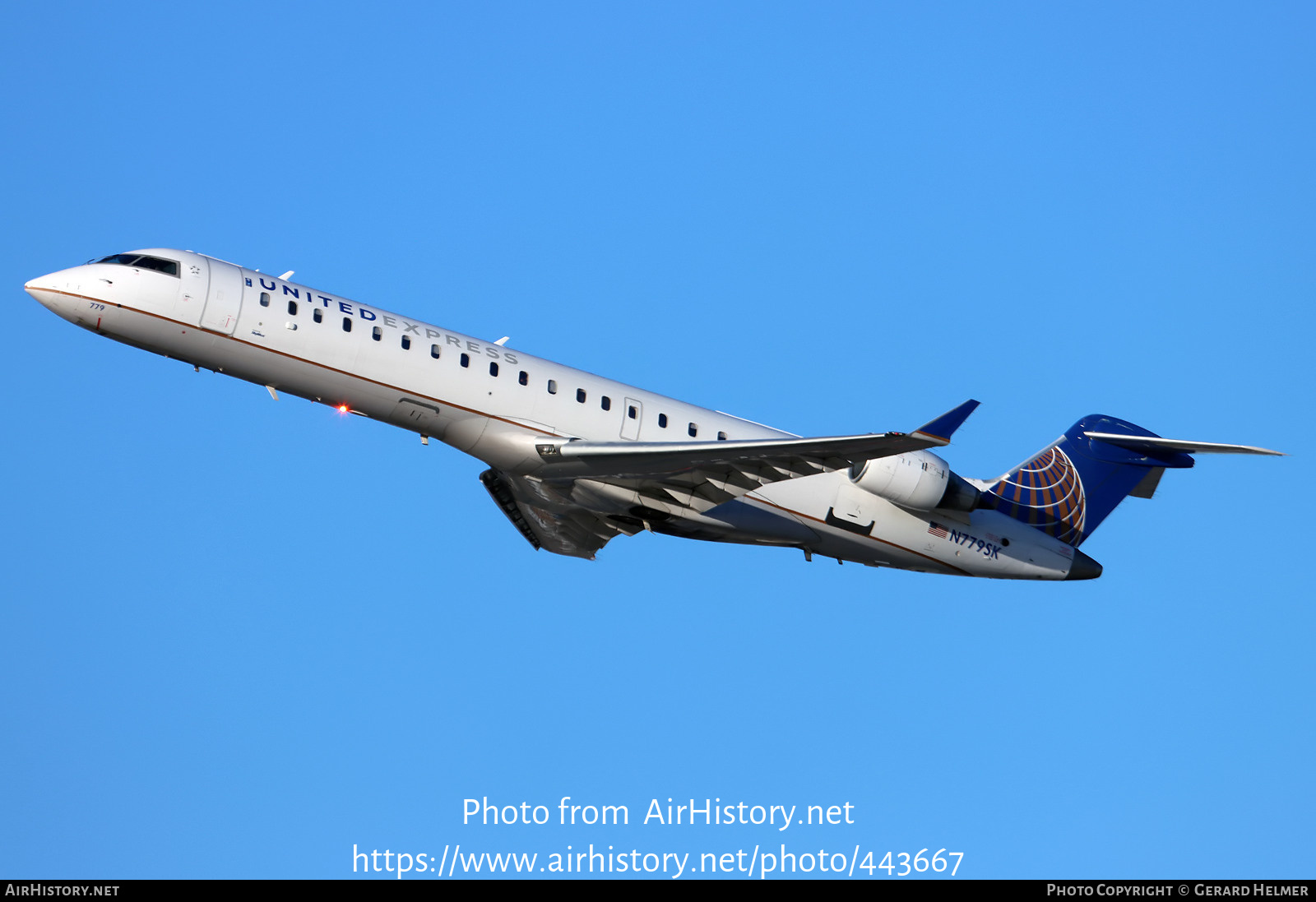 Aircraft Photo of N779SK | Bombardier CRJ-701 (CL-600-2C10) | United Express | AirHistory.net #443667