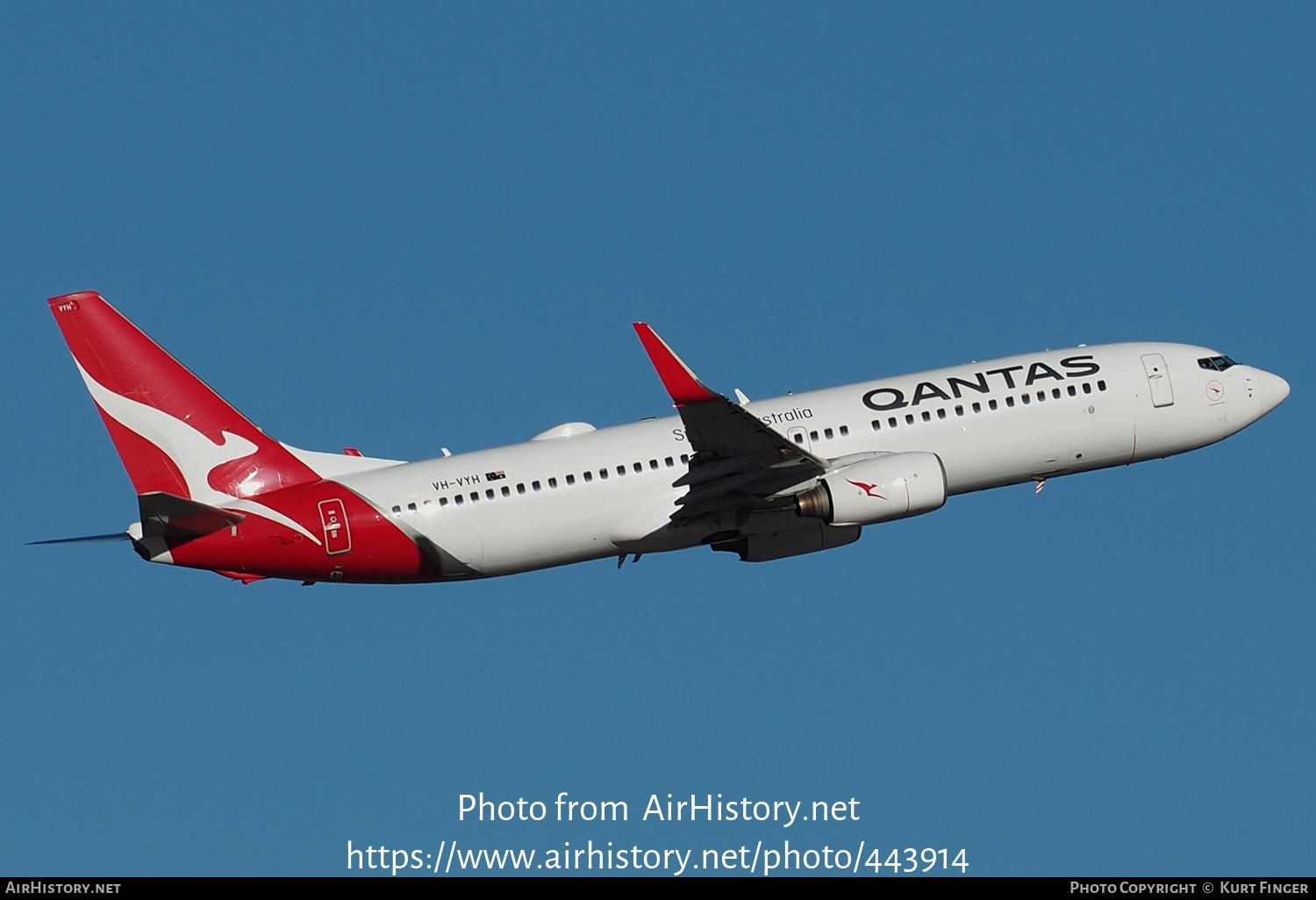 Aircraft Photo of VH-VYH | Boeing 737-838 | Qantas | AirHistory.net #443914