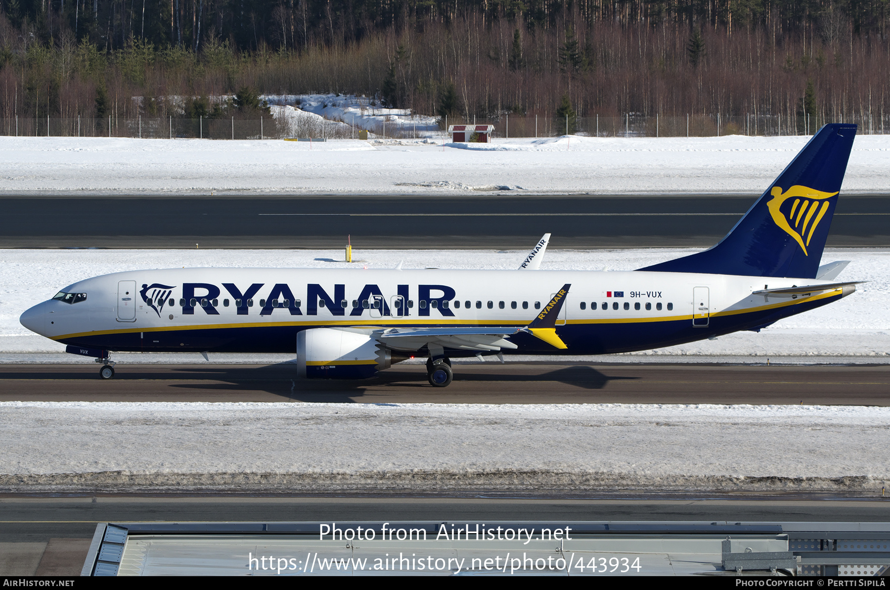 Aircraft Photo of 9H-VUX | Boeing 737-8200 Max 200 | Ryanair | AirHistory.net #443934