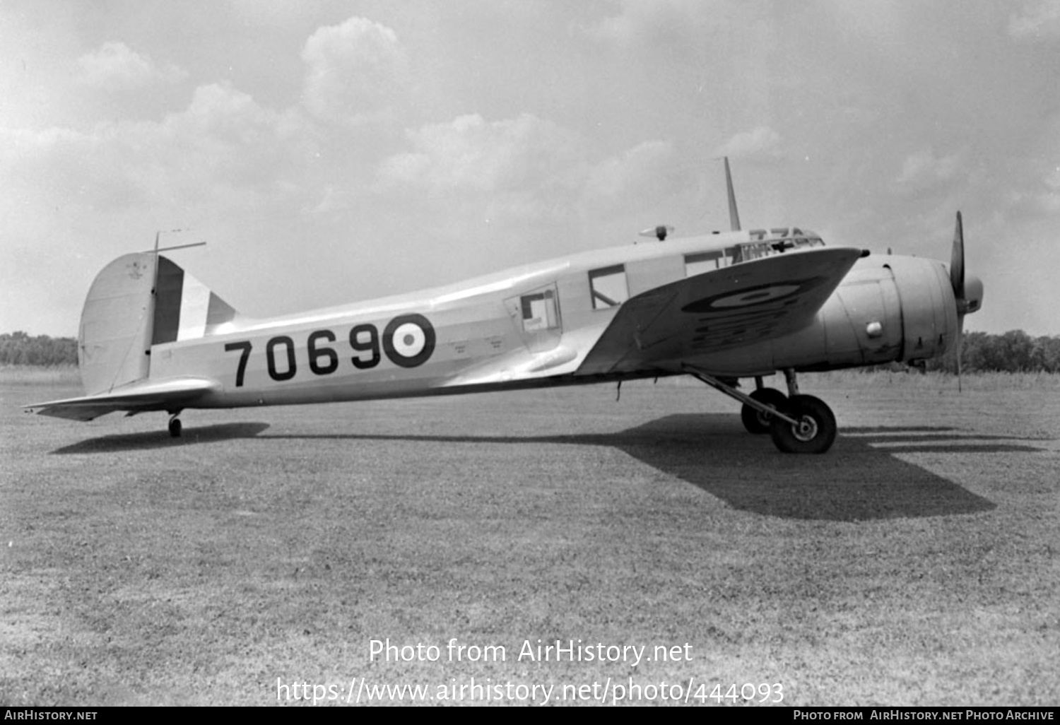 Aircraft Photo of 7069 | Avro 652A Anson II | Canada - Air Force | AirHistory.net #444093