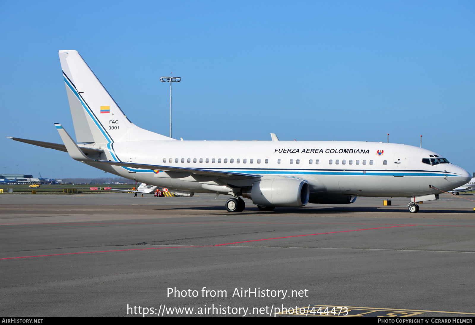 Aircraft Photo of FAC0001 | Boeing 737-74V BBJ | Colombia - Air Force | AirHistory.net #444473