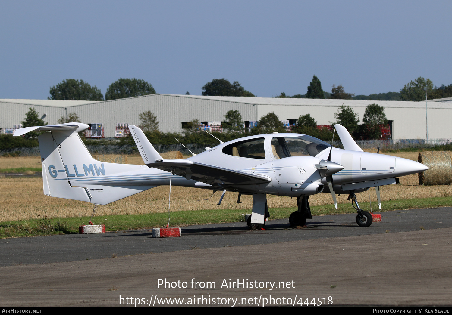 Aircraft Photo of G-LLMW | Diamond DA42 Twin Star | AirHistory.net #444518