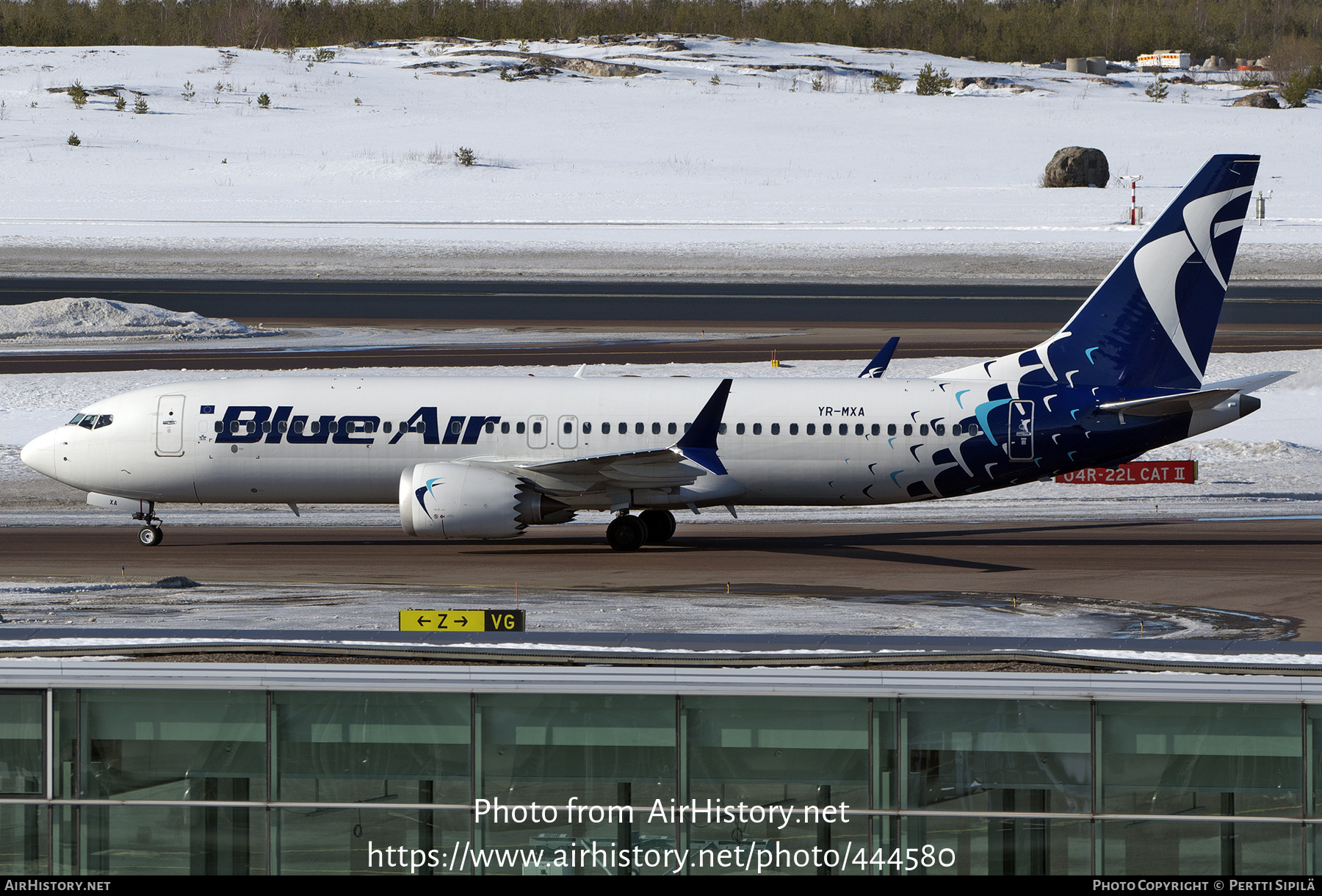 Aircraft Photo of YR-MXA | Boeing 737-8 Max 8 | Blue Air | AirHistory.net #444580