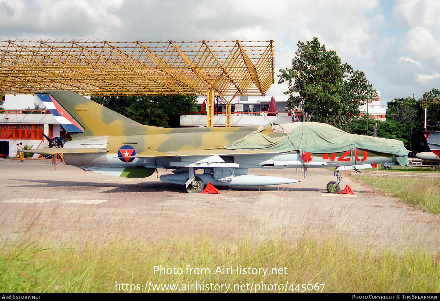 Aircraft Photo of 420 | Mikoyan-Gurevich MiG-21F-13 | Cuba - Air Force | AirHistory.net #445067