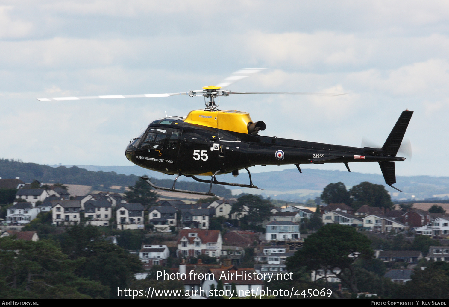 Aircraft Photo of ZJ255 | Eurocopter AS-350BB Squirrel HT1 | UK - Air Force | AirHistory.net #445069