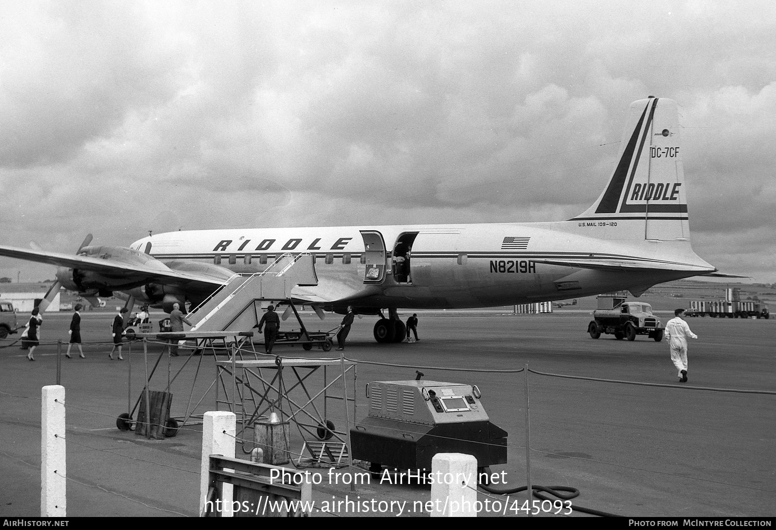 Aircraft Photo of N8219H | Douglas DC-7C(F) | Riddle Airlines | AirHistory.net #445093