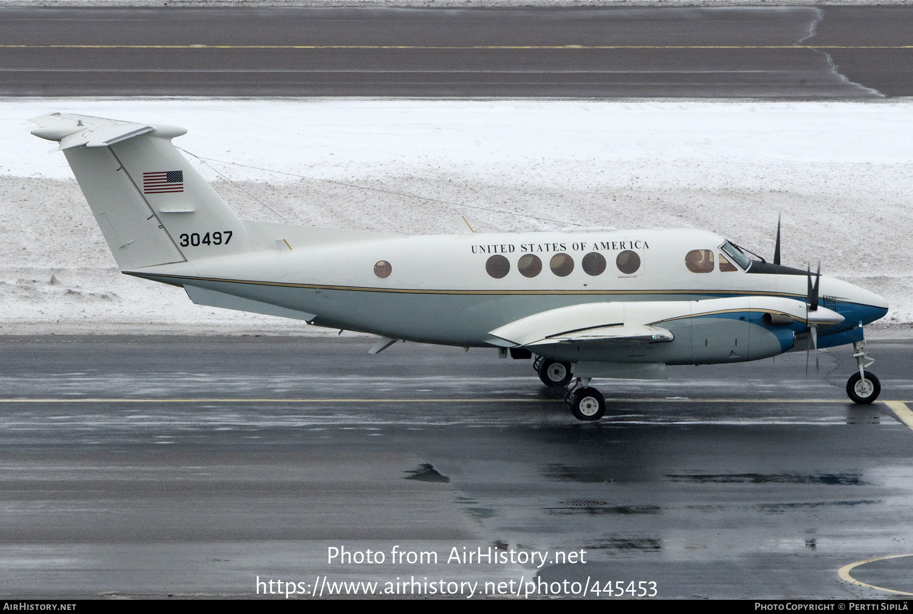 Aircraft Photo of 83-0497 / 30497 | Beech C-12D Huron | USA - Air Force | AirHistory.net #445453