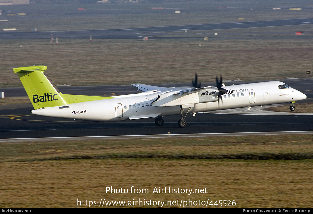 Aircraft Photo of YL-BAH | Bombardier DHC-8-402 Dash 8 | AirBaltic | AirHistory.net #445526