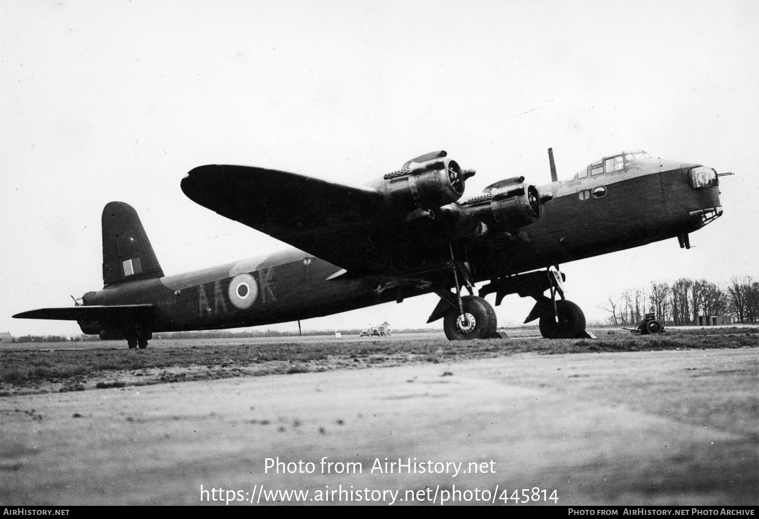 Aircraft Photo of EF465 | Short S-29 Stirling Mk3 | UK - Air Force | AirHistory.net #445814