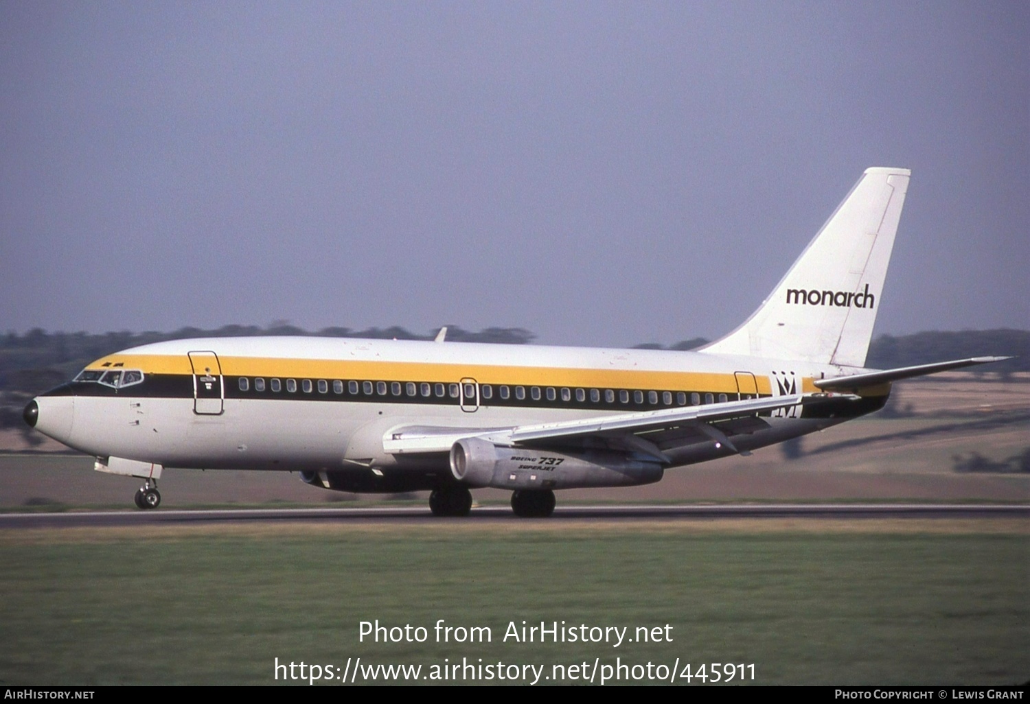 Aircraft Photo of G-BMON | Boeing 737-2K9/Adv | Monarch Airlines | AirHistory.net #445911